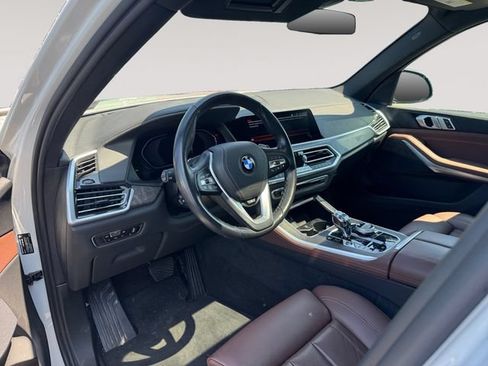 Used 2022 BMW X5 xDrive40i w/ Executive Package AWD/4WD image 9