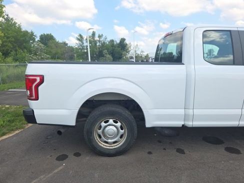 Used 2017 Ford F150 XL w/ Equipment Group 101A Mid RWD image 7