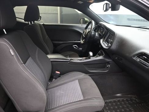 Used 2020 Dodge Challenger SXT RWD image 16
