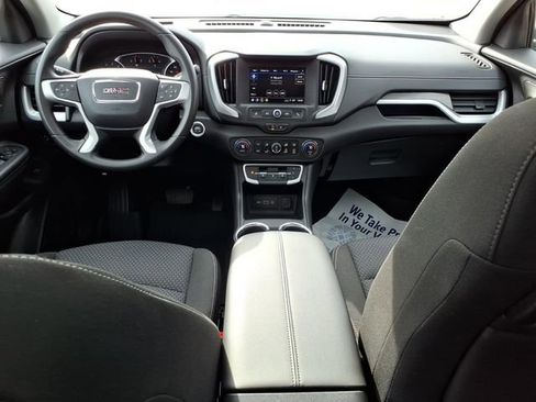 Used 2024 GMC Terrain SLE w/ Driver Convenience Package image 12