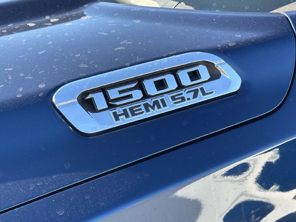 Used 2019 RAM 1500 Big Horn AWD/4WD image 10