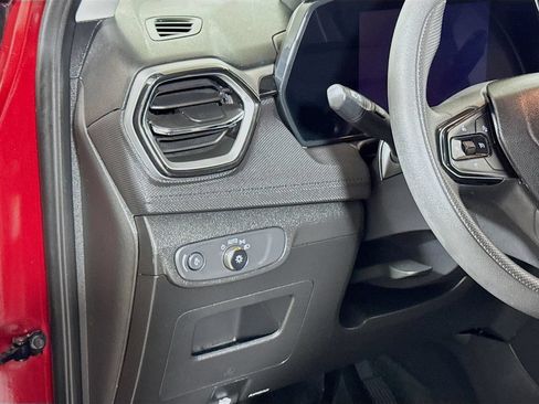 Certified 2025 Chevrolet TrailBlazer LT FWD image 8