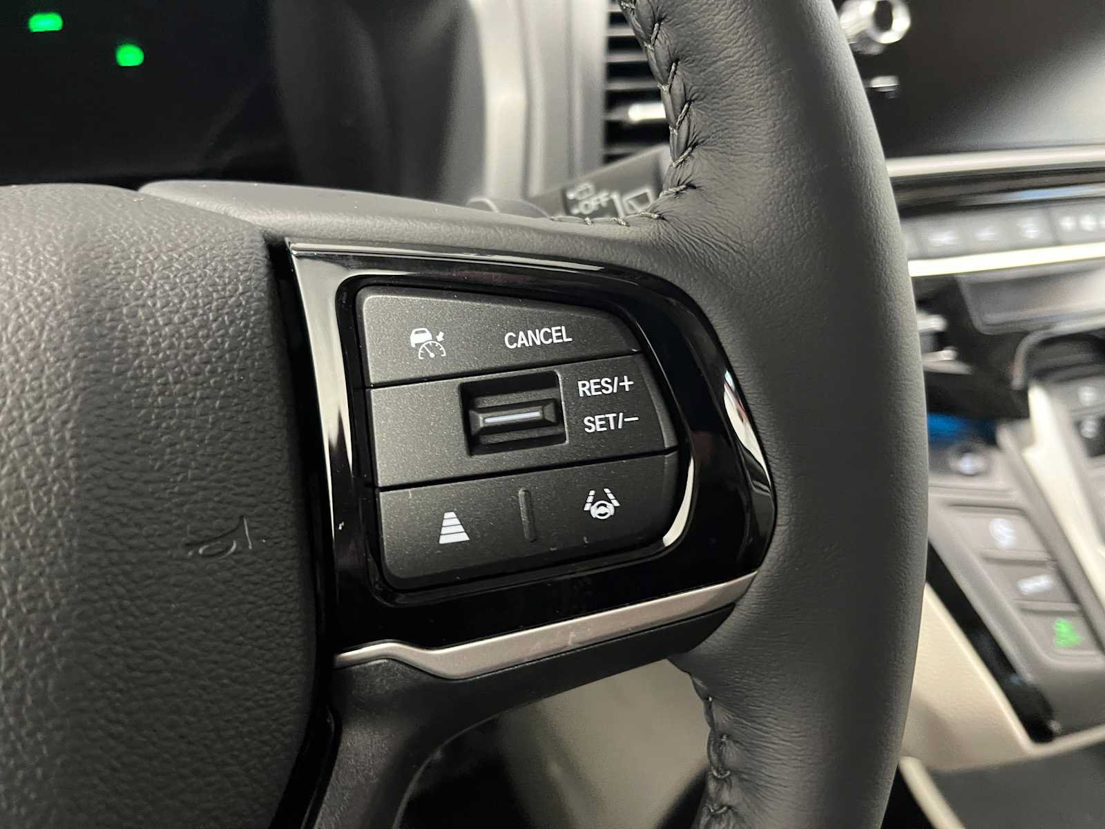 New 2027 Honda Odyssey Touring image 19