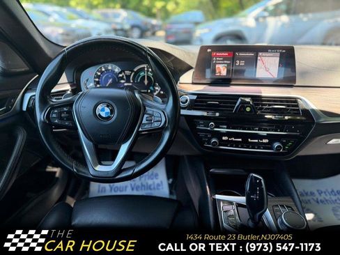 Used 2019 BMW 530e xDrive AWD/4WD image 23