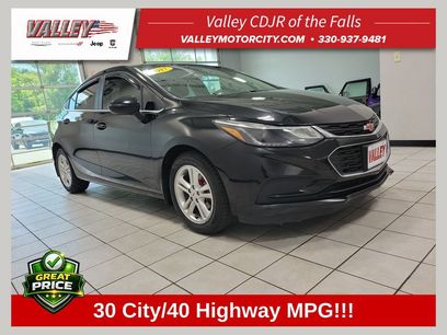 Used 2017 Chevrolet Cruze LT