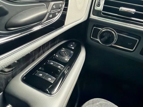 Used 2020 Lincoln Navigator Reserve w/ Luxury Package AWD/4WD image 22