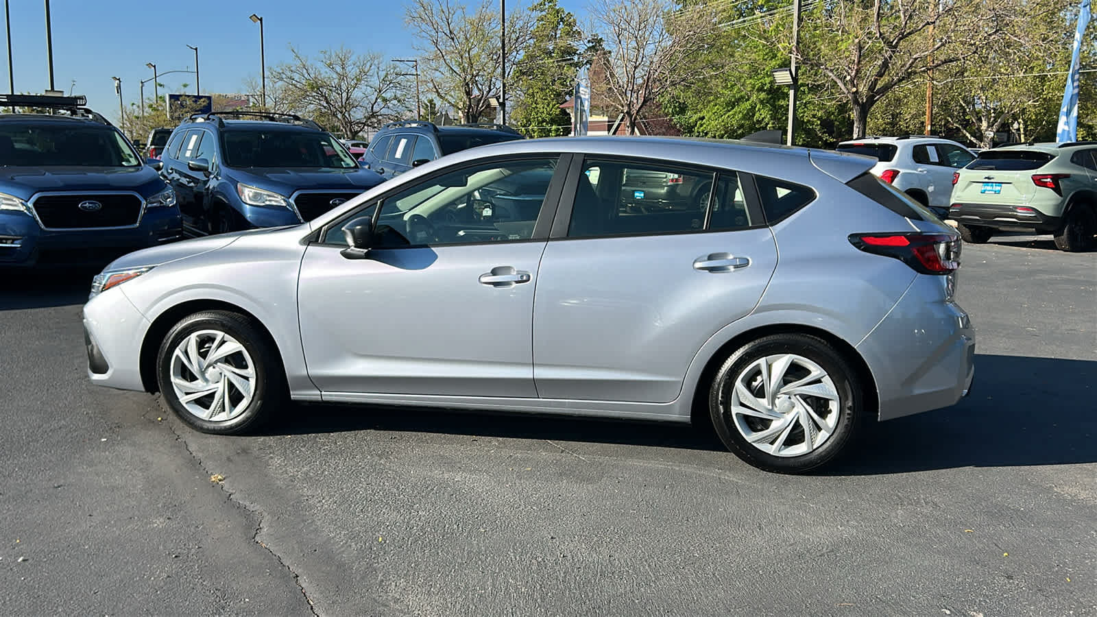 Certified 2025 Subaru Impreza 2.0i AWD/4WD image 9