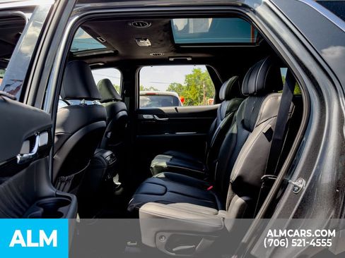 Used 2025 Hyundai Palisade Calligraphy FWD image 17
