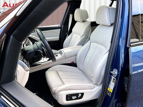 Used 2019 BMW X7 xDrive40i w/ Premium Package image 21