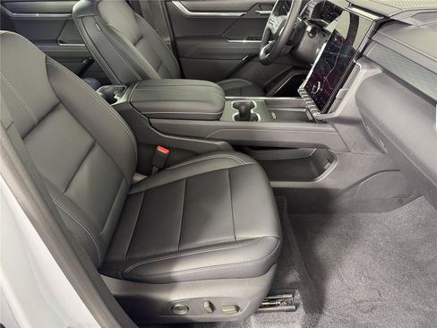 New 2026 GMC Acadia Elevation w/ Black Edition FWD image 11