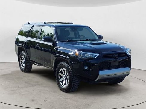 Used 2023 Toyota 4Runner TRD Off-Road Premium w/ Moonroof Package AWD/4WD image 7