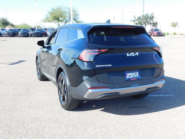 Used 2026 Kia Sportage LX FWD image 13