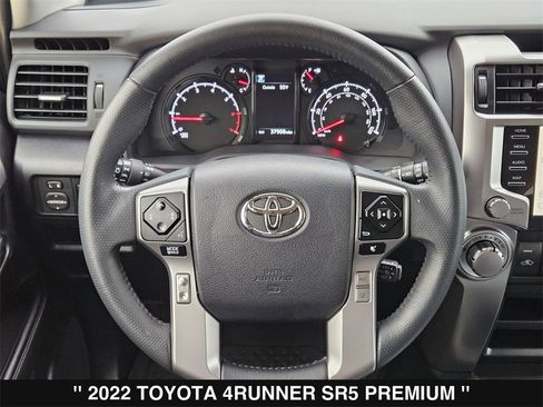 Used 2022 Toyota 4Runner SR5 Premium image 22