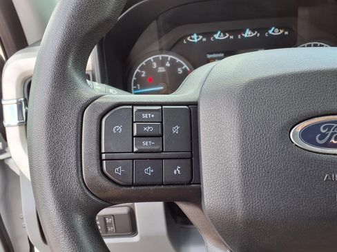 Used 2024 Ford F250 XLT image 26