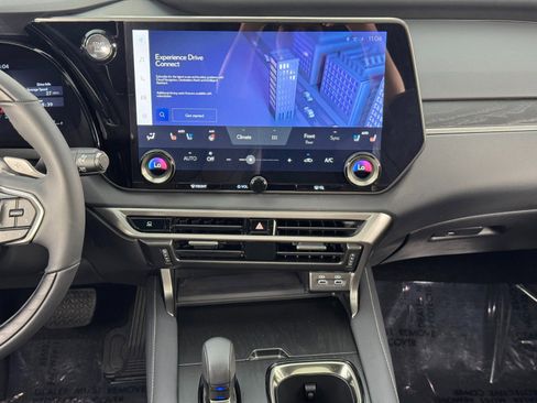 Used 2025 Lexus RX 350 Premium w/ Convenience Package image 23