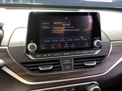 Certified 2023 Nissan Altima 2.5 SV FWD image 32