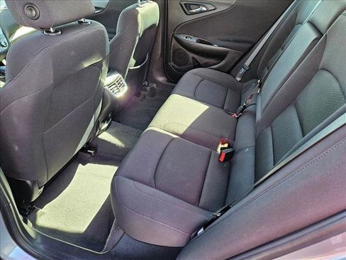 Used 2023 Chevrolet Malibu LT image 17