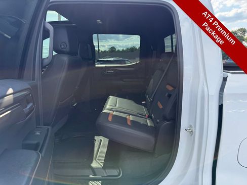 Used 2023 GMC Sierra 1500 AT4 w/ AT4 Premium Package AWD/4WD image 33