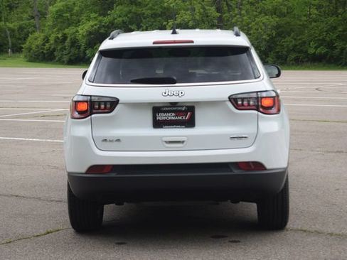 Used 2023 Jeep Compass Latitude AWD/4WD image 24