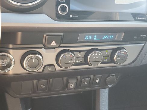 Certified 2023 Toyota Tacoma TRD Sport AWD/4WD image 29