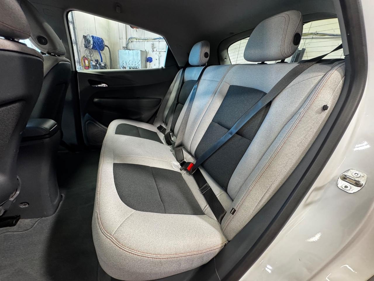 Used 2021 Chevrolet Bolt LT FWD image 12