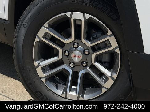 New 2027 GMC Terrain Elevation w/ LPO, Floor Liner Package FWD image 9