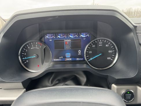 Used 2024 Ford Expedition Max XLT image 35