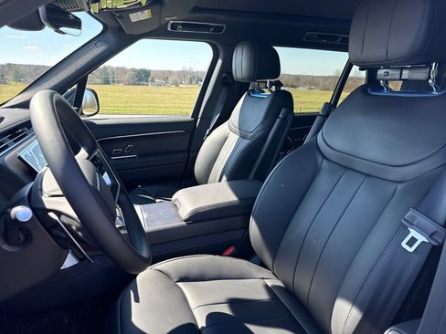New 2026 Land Rover Range Rover Long Wheelbase SE AWD/4WD image 10