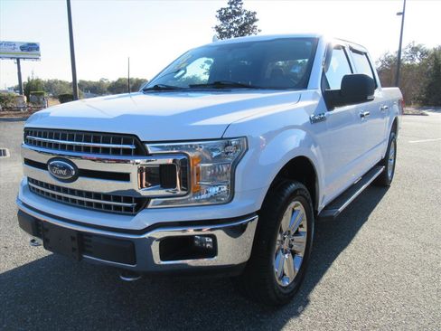 Used 2018 Ford F150 XLT w/ Equipment Group 302A Luxury image 3