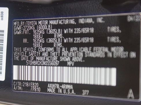 Used 2022 Toyota Highlander XLE image 27