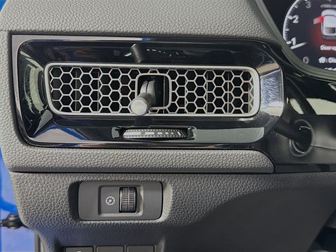 Certified 2026 Honda Civic Sport image 9