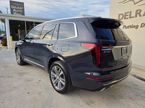 Used 2024 Cadillac XT6 Premium Luxury w/ Technology Package FWD image 7
