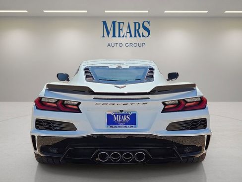 Used 2024 Chevrolet Corvette Z06 w/ Battery Protection Package image 4