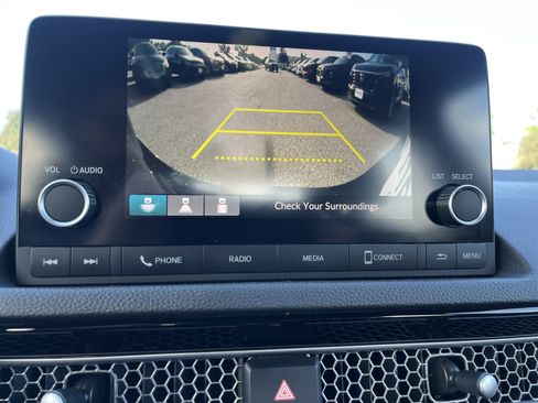 Used 2023 Honda Civic Sport image 29