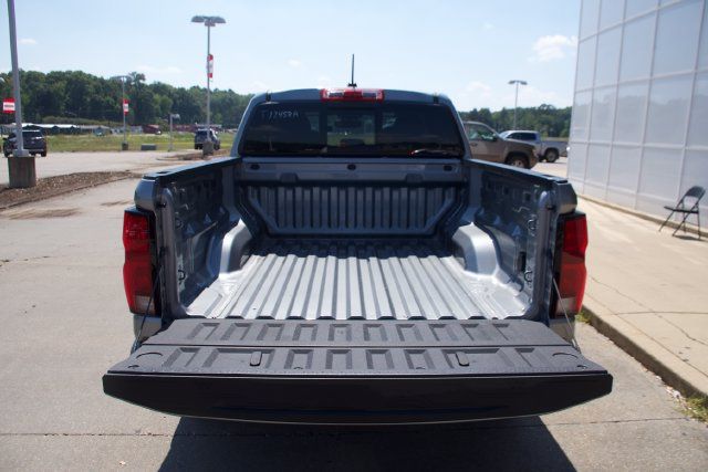 Used 2026 Chevrolet Colorado LT w/ LT Convenience Package RWD image 15