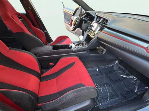 Used 2019 Honda Civic Type R image 21
