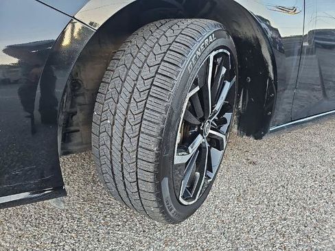 Used 2023 Nissan Altima 2.5 SR FWD image 30