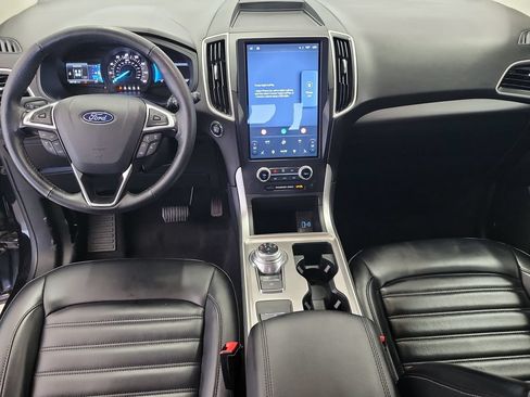 Used 2024 Ford Edge SEL AWD/4WD image 16