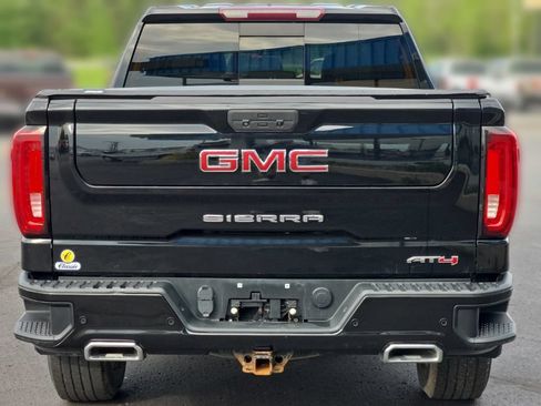 Used 2021 GMC Sierra 1500 AT4 w/ AT4 Premium Package AWD/4WD image 6