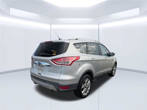 Used 2014 Ford Escape Titanium FWD image 2
