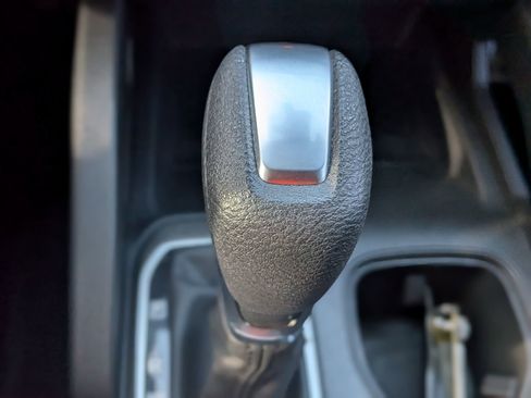 Used 2024 Nissan Frontier S w/ Technology Package image 30