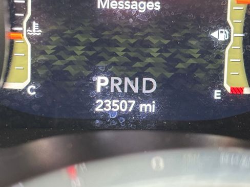 Used 2025 Jeep Wrangler Unlimited Sahara AWD/4WD image 40