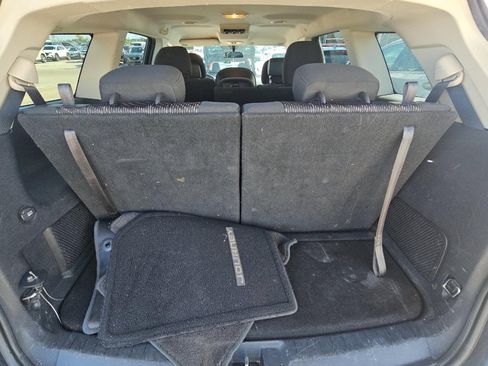 Used 2012 Dodge Journey SXT w/ Flexible Seating Group image 16