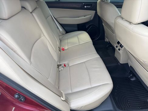 Used 2016 Subaru Outback 2.5i Limited AWD/4WD image 14