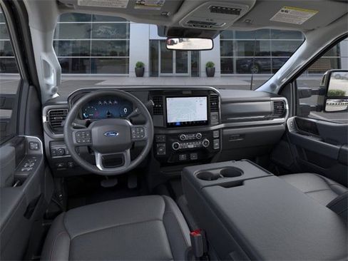 New 2025 Ford F350 Lariat w/ Chrome Package image 31