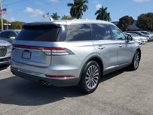Certified 2020 Lincoln Aviator Reserve image 6