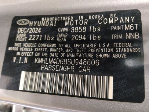 Used 2025 Hyundai Elantra Sport FWD image 33