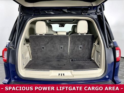 Used 2019 Lincoln Navigator Reserve AWD/4WD image 37