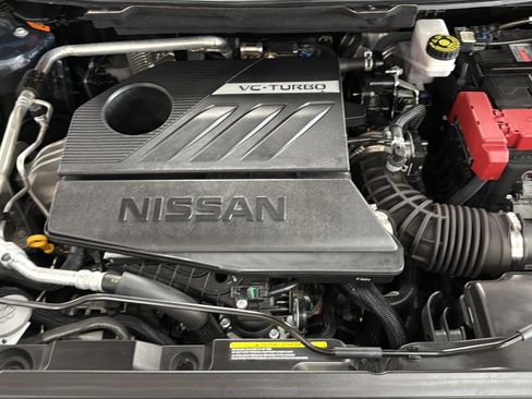 Used 2025 Nissan Rogue SV FWD image 24