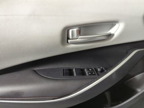 Used 2024 Toyota Corolla SE FWD image 9